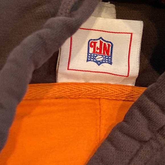 Thrashed Cleveland Browns NFL Hoodie - Picture 6 of 8